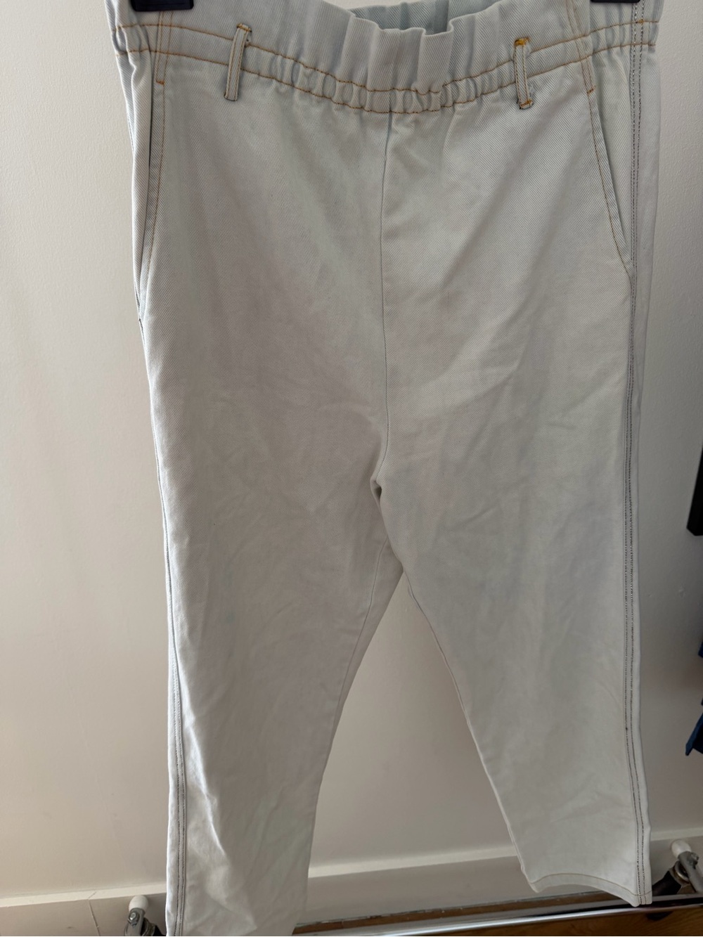 Mes Demoiselles Light Gray Elastic-Waist Chinos